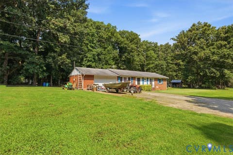 Tiny photo for 27 Garland Town Road, Mineral, VA 23117 (MLS # 2622168)