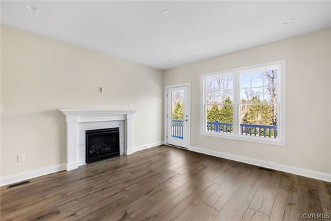 Townhouse in Richmond VA 9461 Creek Summit Circle 4.jpg