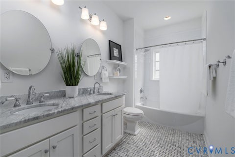 Tiny photo for 4702 Stuart Avenue, Richmond, VA 23226 (MLS # 2625003)