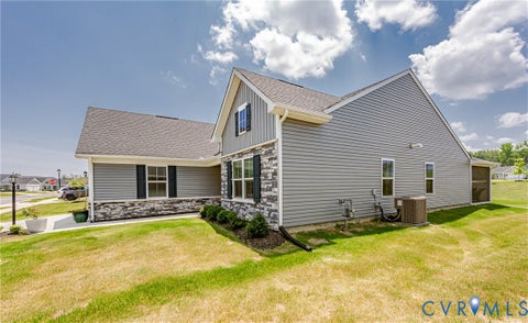 Tiny photo for 7627 E Danube Loop, New Kent, VA 23124 (MLS # 2618542)