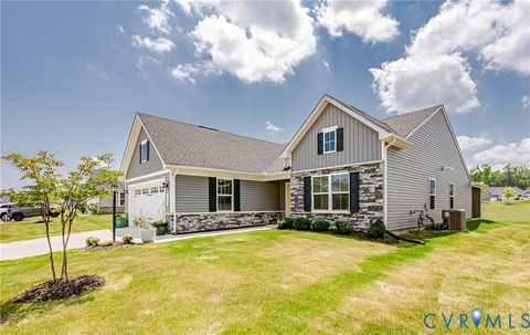 Tiny photo for 7627 E Danube Loop, New Kent, VA 23124 (MLS # 2618542)
