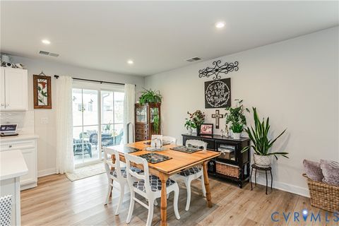 Tiny photo for 7627 E Danube Loop, New Kent, VA 23124 (MLS # 2618542)