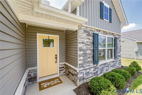 Tiny photo for 7627 E Danube Loop, New Kent, VA 23124 (MLS # 2618542)