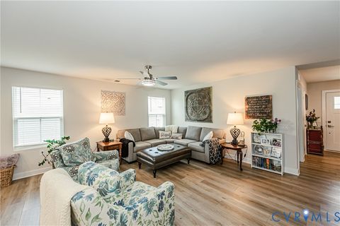 Tiny photo for 7627 E Danube Loop, New Kent, VA 23124 (MLS # 2618542)