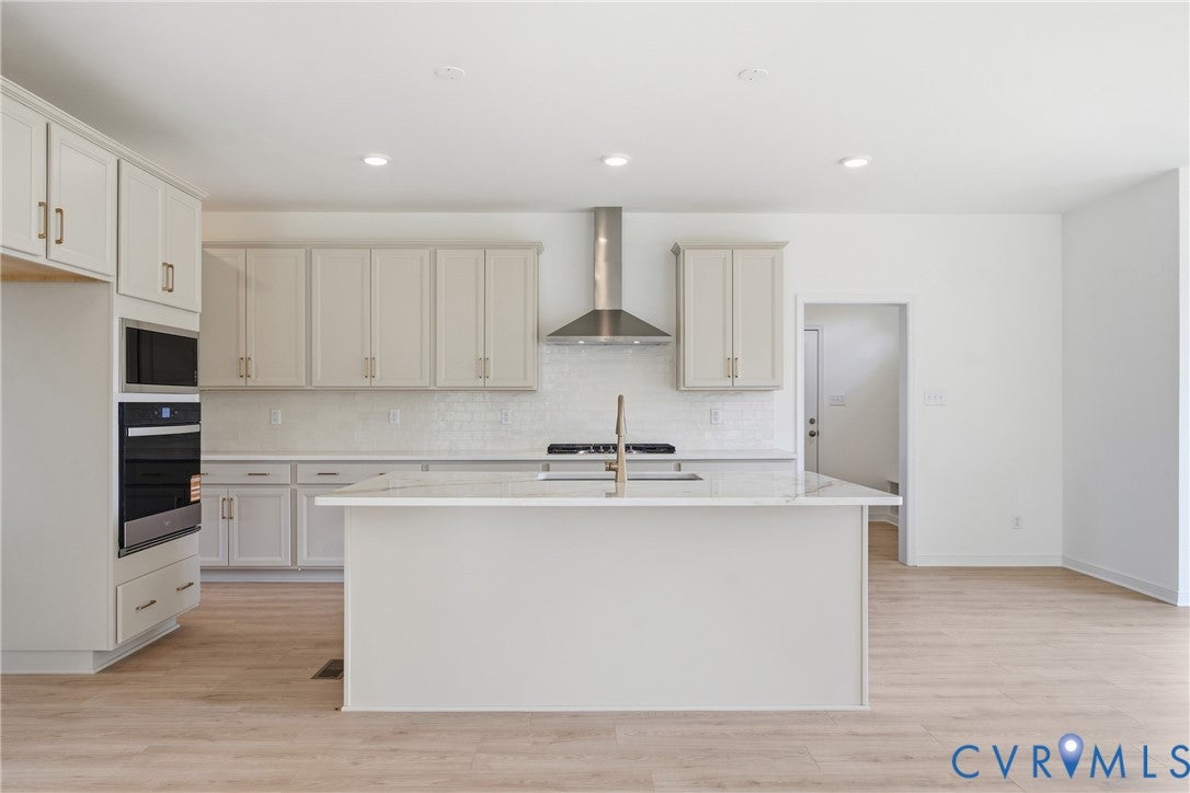 4013 Robins Ridge Drive