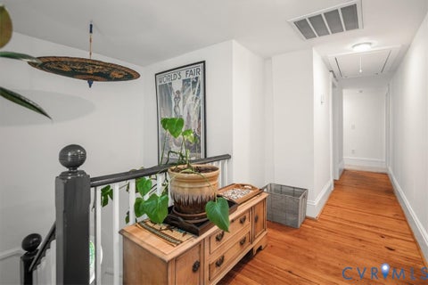 Tiny photo for 308 Second Avenue, Farmville, VA 23901 (MLS # 2618534)