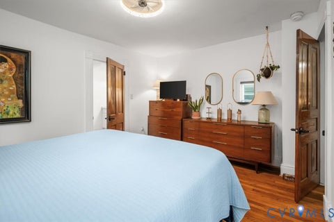 Tiny photo for 308 Second Avenue, Farmville, VA 23901 (MLS # 2618534)