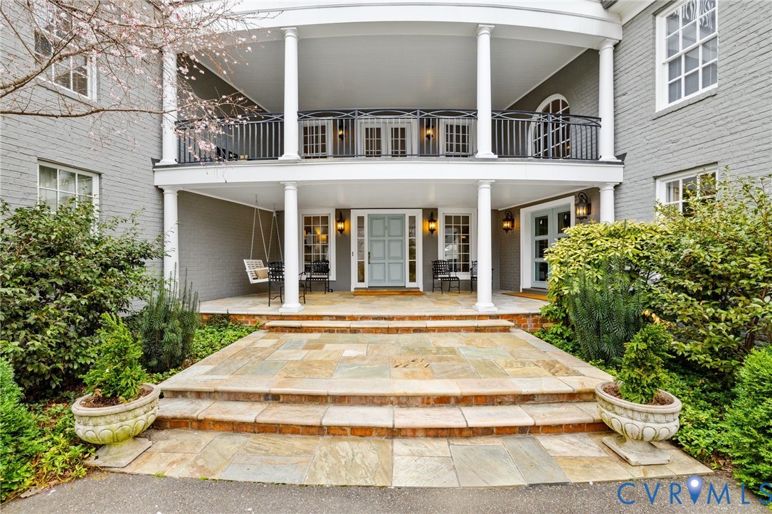 8 Berkshire Drive