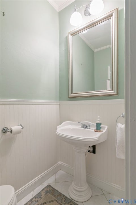 Tiny photo for 425 N Davis Avenue, Richmond, VA 23220 (MLS # 2625478)