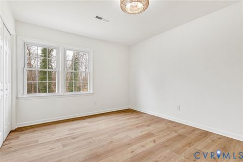 Tiny photo for 3408 W Broadway, Hopewell, VA 23860 (MLS # 2604542)