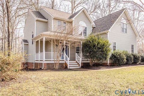 Photo of 8601 Bay Knolls Court, Midlothian, VA 23112 (MLS # 2604907)
