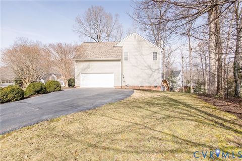Tiny photo for 8601 Bay Knolls Court, Midlothian, VA 23112 (MLS # 2604907)