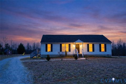 Photo of 2350 Cartersville Road, Buckingham, VA 23123 (MLS # 2603146)