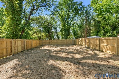 Tiny photo for 938 Rome Street, Petersburg, VA 23803 (MLS # 2611173)