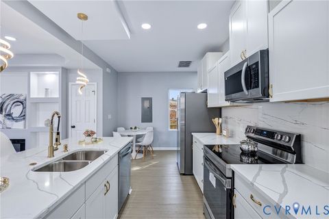 Tiny photo for 938 Rome Street, Petersburg, VA 23803 (MLS # 2611173)