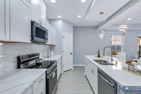 Tiny photo for 938 Rome Street, Petersburg, VA 23803 (MLS # 2611173)