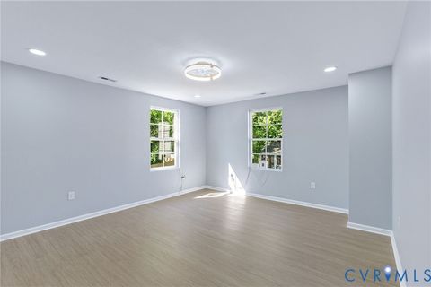 Tiny photo for 938 Rome Street, Petersburg, VA 23803 (MLS # 2611173)