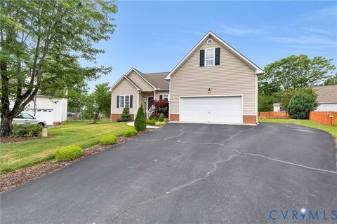 Tiny photo for 7613 Old Track Lane, Mechanicsville, VA 23111 (MLS # 2617299)