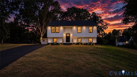 Photo of 7117 Cactus Court, Hanover, VA 23111 (MLS # 2616983)