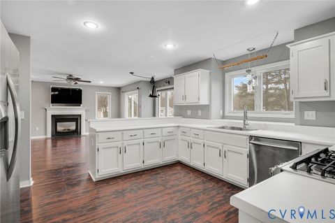 Tiny photo for 300 Confederate Run Court, Henrico, VA 23075 (MLS # 2605234)