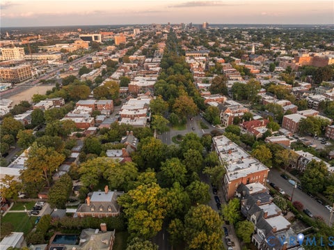 Tiny photo for 3114 Monument Avenue, Richmond, VA 23221 (MLS # 2621714)