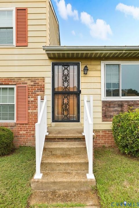 Tiny photo for 2905 Watts Lane, Richmond, VA 23223 (MLS # 2527526)