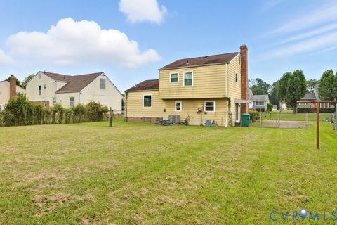 Tiny photo for 2905 Watts Lane, Richmond, VA 23223 (MLS # 2527526)