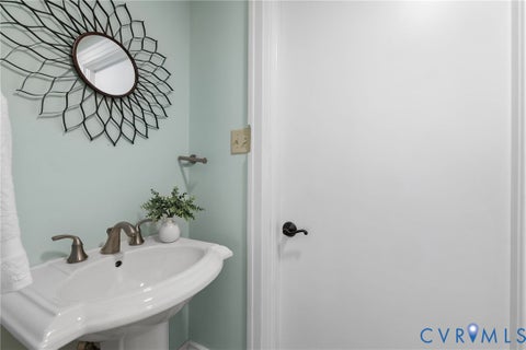 Tiny photo for 3410 Monument Avenue #U102, Richmond, VA 23221 (MLS # 2621680)