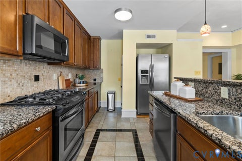 Tiny photo for 3410 Monument Avenue #U102, Richmond, VA 23221 (MLS # 2621680)
