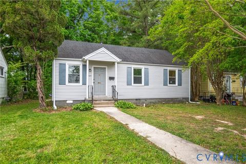 Tiny photo for 307 Roanoke Ave, Colonial Heights, VA 23834 (MLS # 2611443)