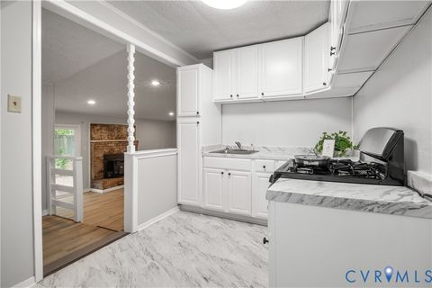 Tiny photo for 307 Roanoke Ave, Colonial Heights, VA 23834 (MLS # 2611443)