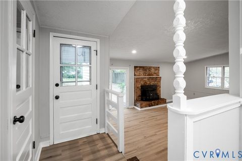 Tiny photo for 307 Roanoke Ave, Colonial Heights, VA 23834 (MLS # 2611443)