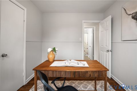 Tiny photo for 307 Roanoke Ave, Colonial Heights, VA 23834 (MLS # 2611443)