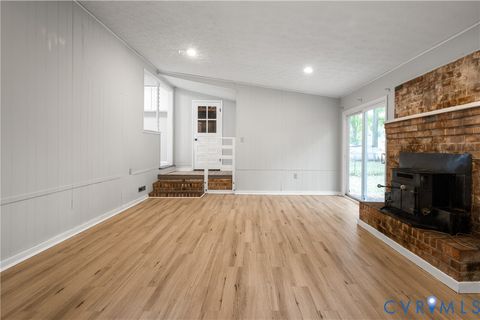 Tiny photo for 307 Roanoke Ave, Colonial Heights, VA 23834 (MLS # 2611443)