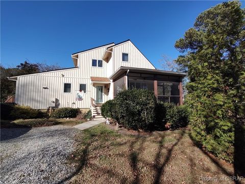 A home in Hudgins