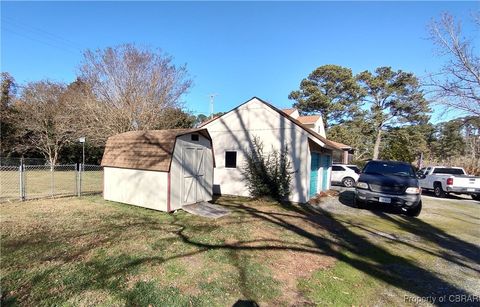 A home in Hudgins