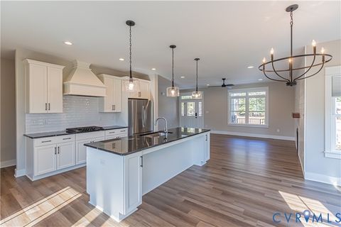 Photo of 814 Chapman Street, Ashland, VA 23005 (MLS # 2603622)