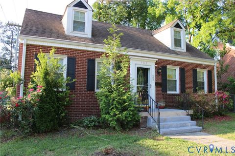 Tiny photo for 902 Hampton Road, Petersburg, VA 23805 (MLS # 2611778)
