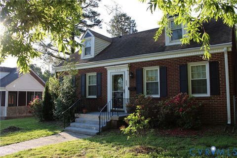 Photo of 902 Hampton Road, Petersburg, VA 23805 (MLS # 2611778)