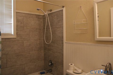Tiny photo for 902 Hampton Road, Petersburg, VA 23805 (MLS # 2611778)