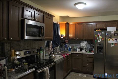 Tiny photo for 902 Hampton Road, Petersburg, VA 23805 (MLS # 2611778)
