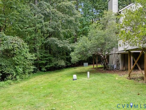 Tiny photo for 9911 Groundhog Drive, North Chesterfield, VA 23235 (MLS # 2527390)