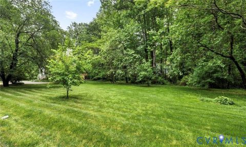 Photo of 2801 Mohawk Drive, North Chesterfield, VA 23235 (MLS # 2606019)