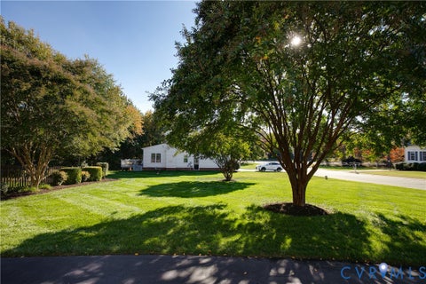 Tiny photo for 9607 Hill Trace Court, Glen Allen, VA 23060 (MLS # 2628625)