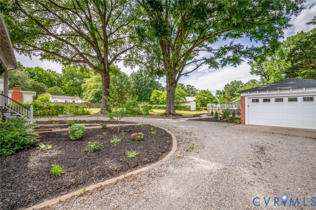 1904 Hilliard Road