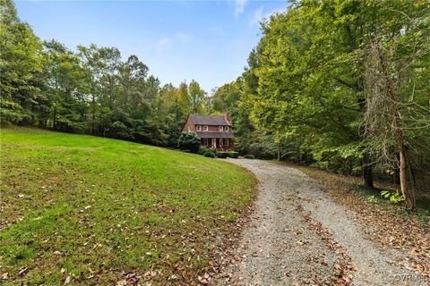 A home in Powhatan