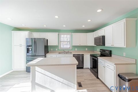 Tiny photo for 351 Lake Caroline Drive, Ruther Glen, VA 22546 (MLS # 2603035)