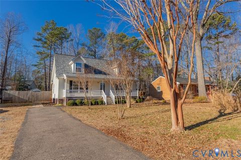 Tiny photo for 351 Lake Caroline Drive, Ruther Glen, VA 22546 (MLS # 2603035)