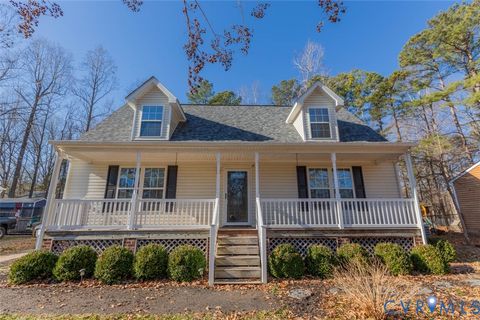 Tiny photo for 351 Lake Caroline Drive, Ruther Glen, VA 22546 (MLS # 2603035)
