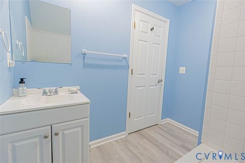 Tiny photo for 351 Lake Caroline Drive, Ruther Glen, VA 22546 (MLS # 2603035)
